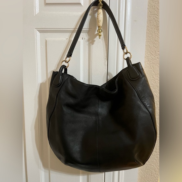 Coach Black Leather Turn lock Shoulder Hobo Bag - Picture 2 of 6